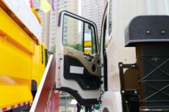 江淮 格尔发K5W 350马力 8X4 8方混凝土搅拌车(HFC5311GJBP1K5H27S)