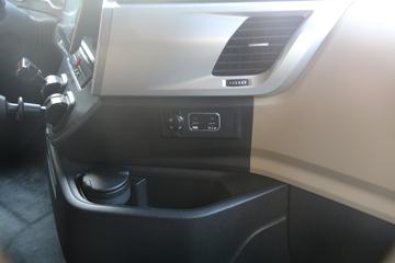 ���� �����V7�ؿ� 560���� 6X4 AMT�Զ�����ͷǣ����(����b)(���Ʋʻ�)(HFC4253C1K7E45KS)ͼƬ