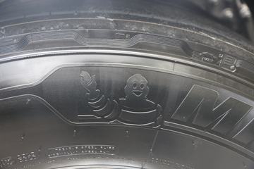 ���� �����V7�ؿ� 560���� 6X4 AMT�Զ�����ͷǣ����(����b)(���Ʋʻ�)(HFC4253C1K7E45KS)ͼƬ