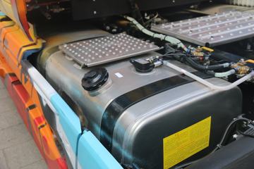 ���� �����V7�ؿ� 560���� 6X4 AMT�Զ�����ͷǣ����(����b)(���Ʋʻ�)(HFC4253C1K7E45KS)ͼƬ