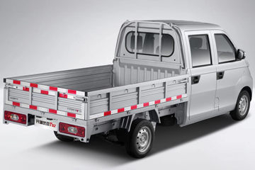 ���� �ž�T52 ��׼�� 1.5L 116���� ���� 2.5��˫������΢��(����)(SQR1027H10)ͼƬ