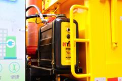 江淮 格尔发K5W重卡 8X4 5.6米排半纯电动自卸车(HFC3311P1H41EV)422kWh