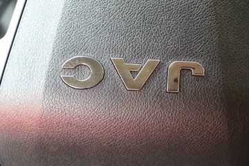 ���� �����A5X�п� 220���� 4X2 9.8����ʽ�ػ���(����)(HFC5181XXYP2K3A70S)ͼƬ