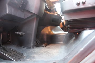 ���� �����A5X�п� 220���� 4X2 9.8����ʽ�ػ���(����)(HFC5181XXYP2K3A70S)ͼƬ