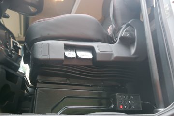 ���� �����K7�ؿ� 530���� 4X2 LNGǣ����(����)(HFC4182P1N9A41S)ͼƬ