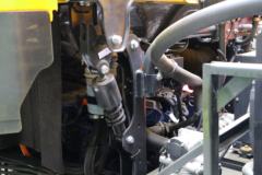 江淮 格尔发K5W重卡 350马力 8X4 5.6米 AMT自动挡混合动力自卸车(HFC3311P1PHEV)