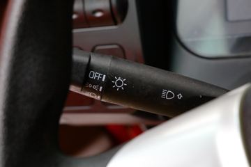 ���� �����A5L�п� 220���� 4X2 6.8�ײ�դʽ�ػ���(����)(HFC5181CCYP3K2A50DS)ͼƬ