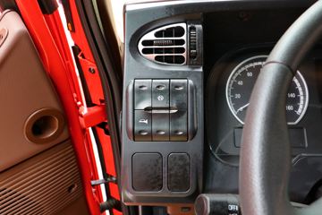 ���� �����A5L�п� 220���� 4X2 6.8�ײ�դʽ�ػ���(����)(HFC5181CCYP3K2A50DS)ͼƬ