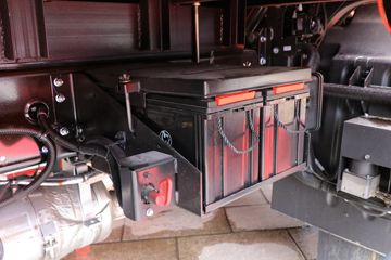 ���� �����A5L�п� 220���� 4X2 6.8�ײ�դʽ�ػ���(����)(HFC5181CCYP3K2A50DS)ͼƬ