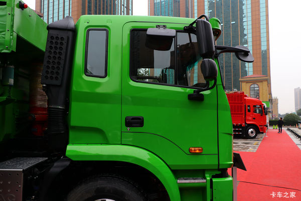 优惠2.48万 东莞市格尔发A5自卸车火热促销中