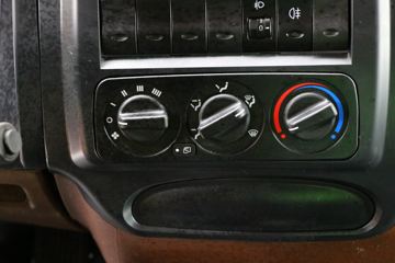 ���� �����A5L 240���� 6X2 4.8����ж��(����)(HFC3241P3K3D25S)ͼƬ