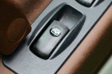 ���� �����A5L 240���� 6X2 4.8����ж��(����)(HFC3241P3K3D25S)ͼƬ