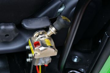 ���� �����A5L 240���� 6X2 4.8����ж��(����)(HFC3241P3K3D25S)ͼƬ