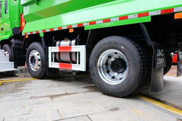 ���� �����A5L 240���� 6X2 4.8����ж��(����)(HFC3241P3K3D25S)ͼƬ