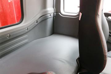 ���� �����A6LII�п� 195���� 4x2 7.8����ʽ�ػ���ͼƬ