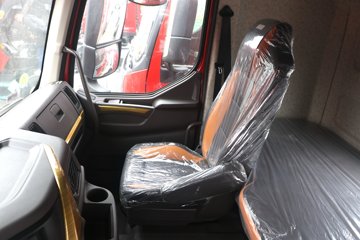 �������� ����H7�ؿ� 460���� 6X4 LNGǣ����(����)ͼƬ