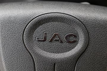 ���� �����A6LII�п� 195���� 4x2 7.8����ʽ�ػ���ͼƬ