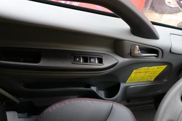 ���� �����A6LII�п� 195���� 4x2 7.8����ʽ�ػ���ͼƬ