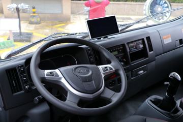 ���� �����A6LII�п� 195���� 4x2 7.8����ʽ�ػ���ͼƬ