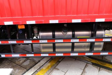 ���� �����A6LII�п� 195���� 4x2 7.8����ʽ�ػ���ͼƬ