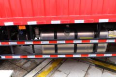 江淮 格尔发A6LII中卡 195马力 4x2 7.8米厢式载货车(HFC5181XXYP3K2A50KS)