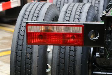 ���� �����A5L 240���� 6X4��ж��(����)(HFC3251P3K3E32S)ͼƬ