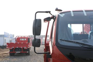 �������� ����3 143���� 4X2 4.18����ж��(1088����)ͼƬ