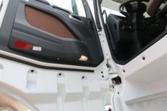 一汽解放 J7重卡 560马力 4X2 牵引车(国六)(液缓)(CA4180P77K25E6)