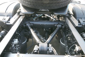 һ����� J7�ؿ� 560���� 6X4 ǣ����(����)(Һ��)ͼƬ