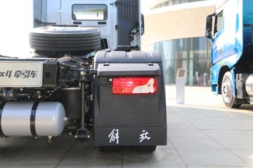 һ����� J7�ؿ� 560���� 6X4 ǣ����(����)(Һ��)ͼƬ