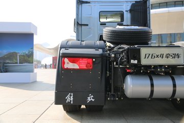 һ����� J7�ؿ� 560���� 6X4 ǣ����(����)(Һ��)ͼƬ