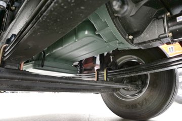 һ����� ��J6P �ʻݰ�2.0 420���� 4X2 ǣ����(CA4180P66K24E5)ͼƬ