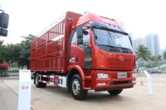 一汽解放 J6L中卡 2021款 领航版 240马力 4X2 6.8米仓栅式载货车(CA5180CCYP62K1L4E5)
