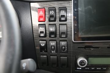 һ����� J6L�п� 2021�� �캽�� 240���� 4X2 6.8�ײ�դʽ�ػ���(CA5180CCYP62K1L4E5)ͼƬ