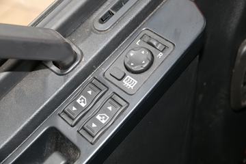 һ����� J6L�п� 2021�� �캽�� 240���� 4X2 6.8�ײ�դʽ�ػ���(CA5180CCYP62K1L4E5)ͼƬ