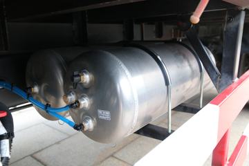 һ����� J6L�п� 2021�� �캽�� 240���� 4X2 6.8�ײ�դʽ�ػ���(CA5180CCYP62K1L4E5)ͼƬ