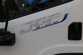 J6F&nbsp;扫路车外观图片