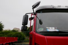 一汽解放 J6L中卡 精致版 220马力 4X2 6.75米栏板载货车(国六)(CA1180P62K1L4E6)
