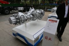 解放 新13T 465冲焊桥