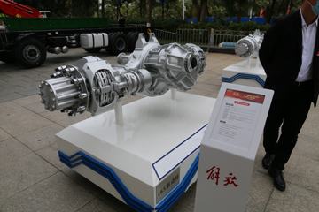 解放 新13T 465冲焊桥