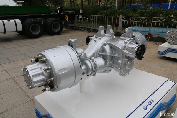 解放 新13T 435冲焊桥