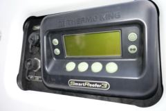 一汽解放 新J6P 6X4 13.6米智能冷藏列车