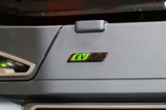 三一集团 8X4 7.73方纯电动智能驾驶搅拌车