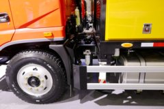 三一集团 200马力 4X2 车载式混凝土泵车(SY5143THBF)