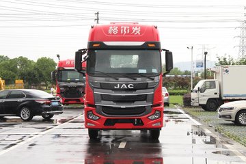 江淮 格尔发A5XⅢ 245马力 4X2 6.8米畜禽运输车(HFC5181CCQP2K3A50S)