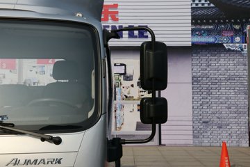 ���� ŷ����S1ϵ ��ӯ�� 130���� 4x2 ����ͼƬ