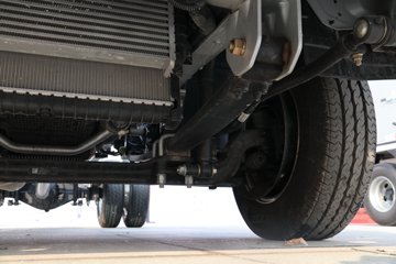 ���� ŷ����S1ϵ ��ӯ�� 130���� 4x2 ����ͼƬ