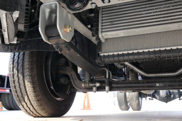 ���� ŷ����S1ϵ ��ӯ�� 130���� 4x2 ����ͼƬ