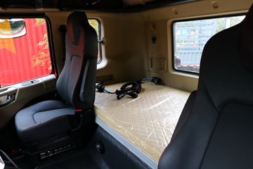 ���� �����A5W���ؿ� 490���� 6X4 AMT�Զ���ǣ����(HFC4251P1K7E33KS)ͼƬ