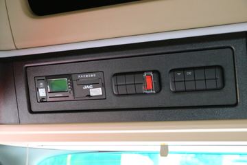 ���� �����A5W���ؿ� 490���� 6X4 AMT�Զ���ǣ����(HFC4251P1K7E33KS)ͼƬ